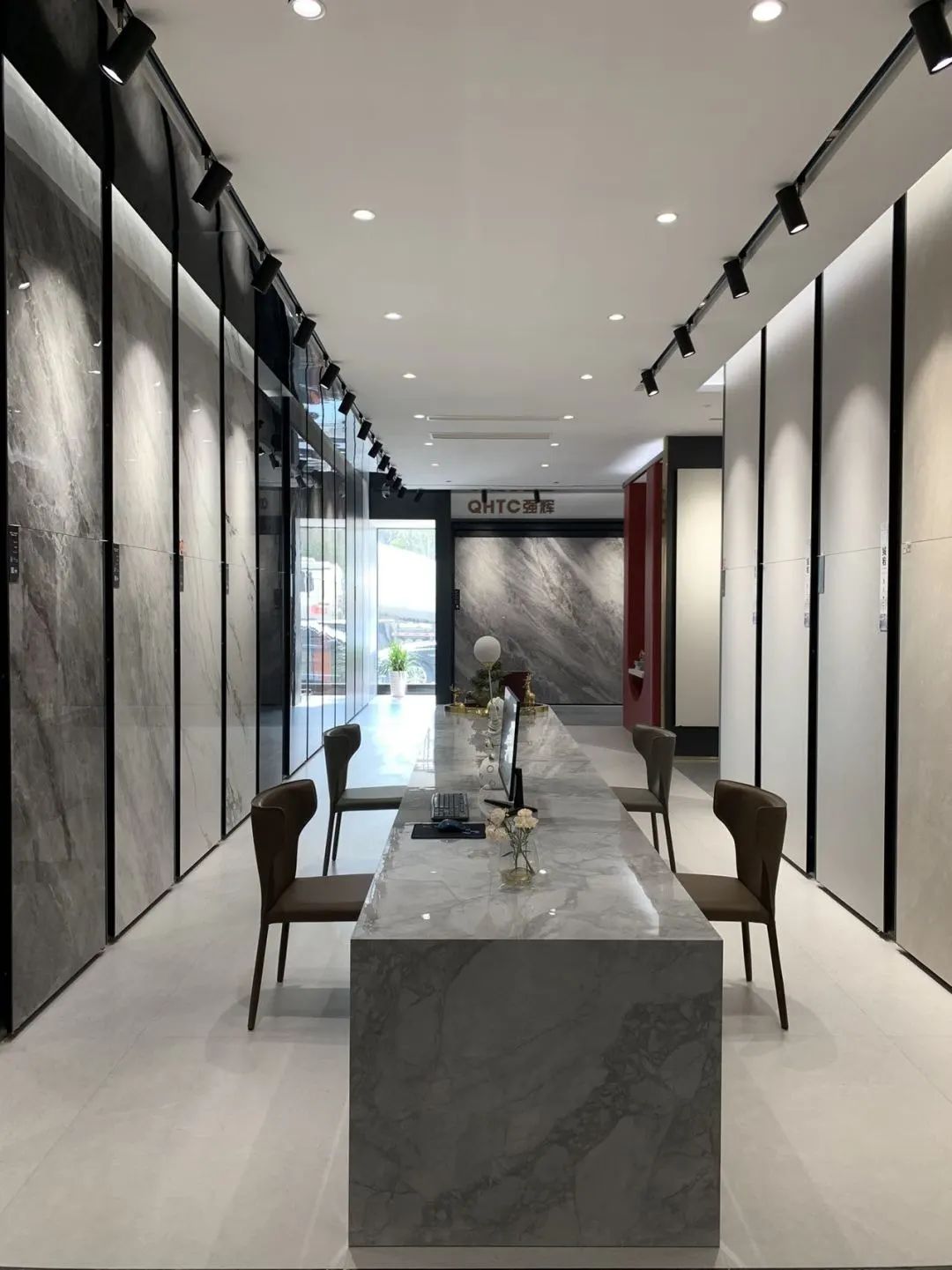 終端風采?|?強輝鹽城旗艦店，品質設計，藝術與生活的融合