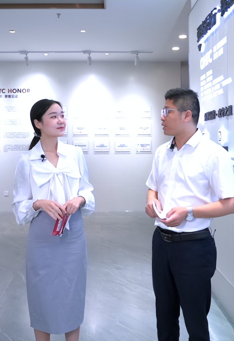 招商落幕！做強(qiáng)商，他們都選了強(qiáng)輝精工瓷磚！(圖3)