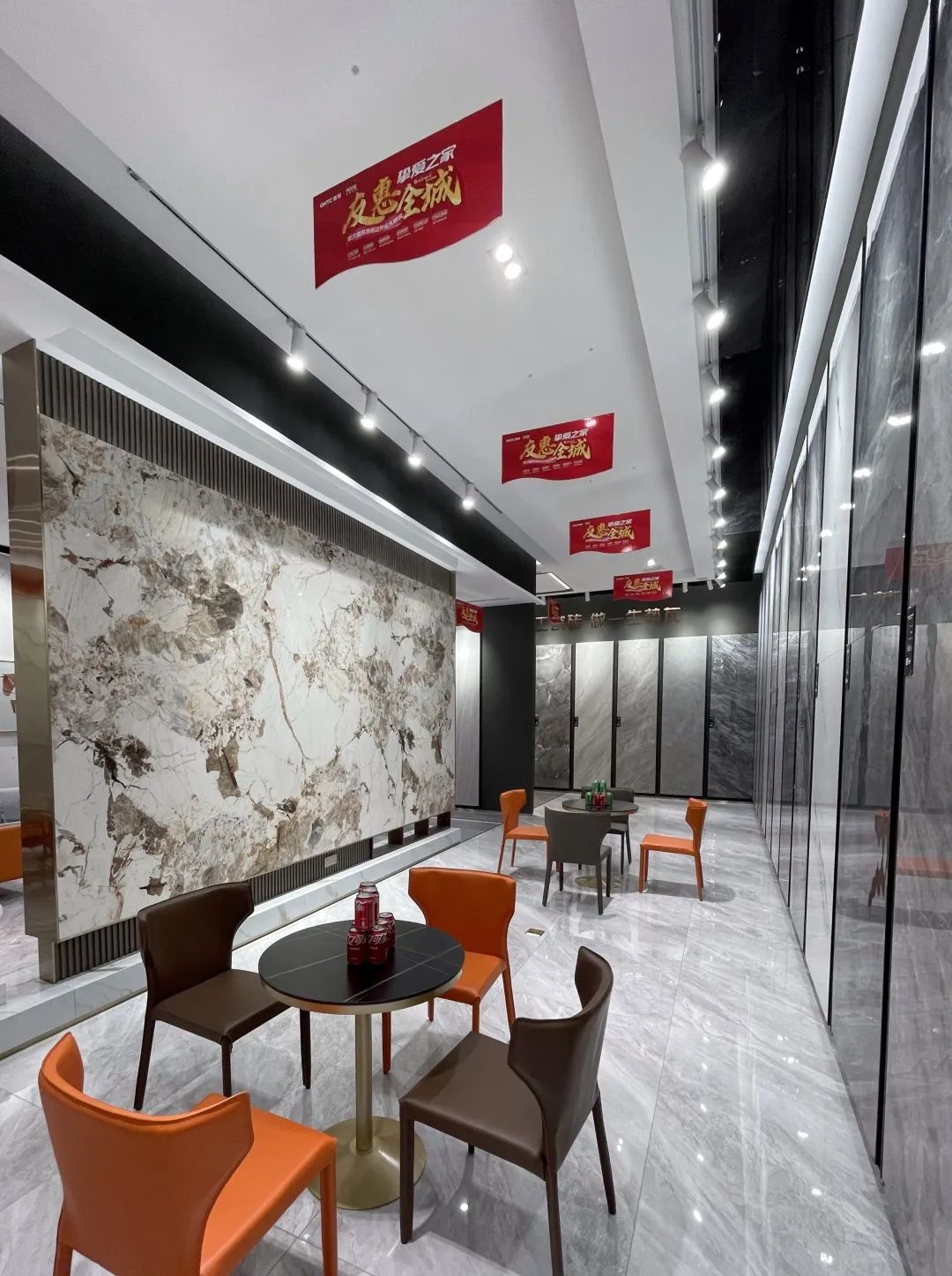 終端風采 | 強輝武穴旗艦店，發(fā)現(xiàn)更多美的可能(圖10)